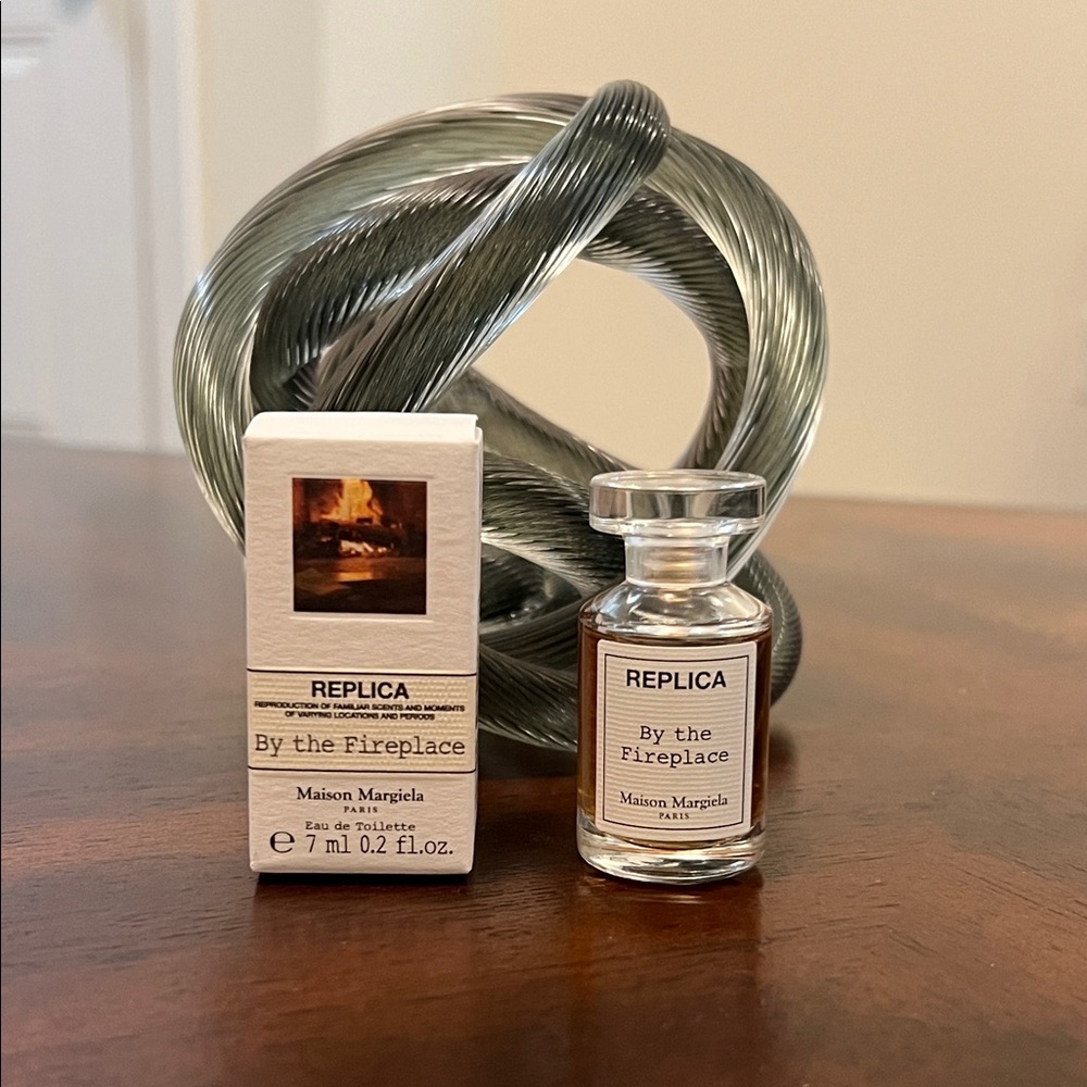 Madison Margiela Replica By The Fireplace 7ml EDT